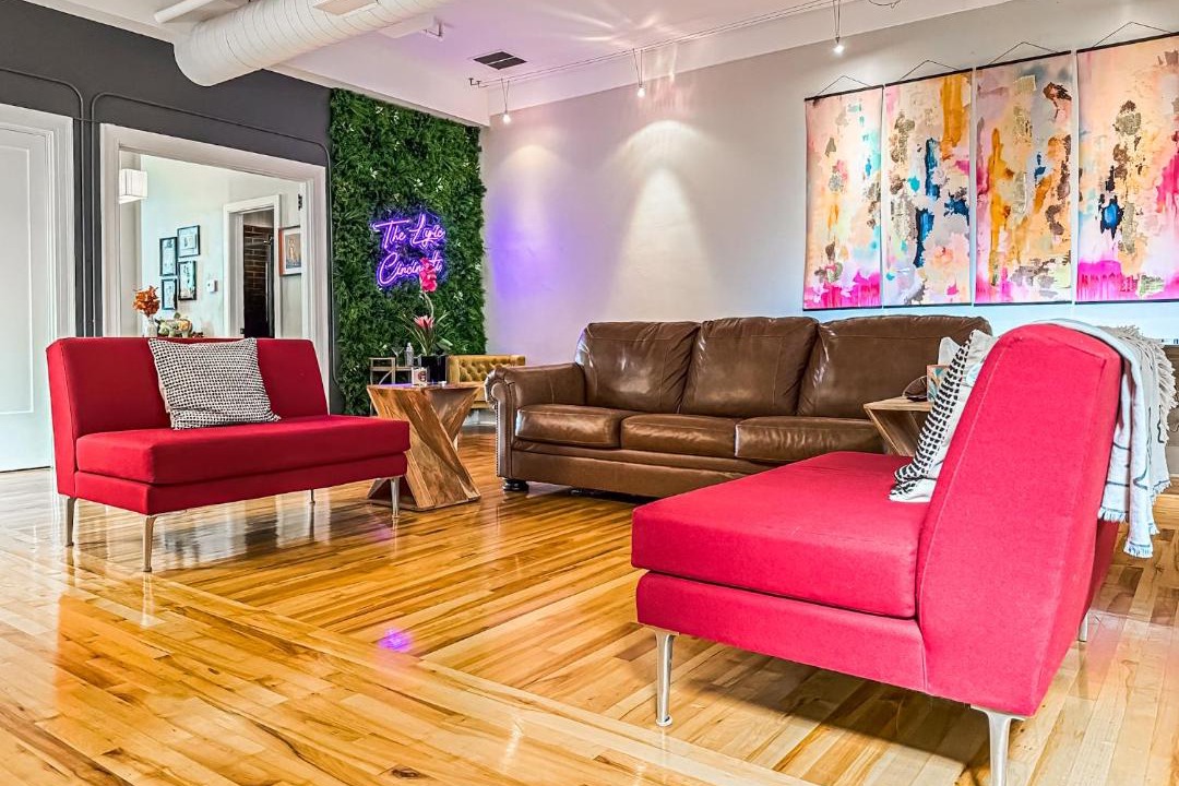 Photo of Livingroom in Downtown Cincinnati