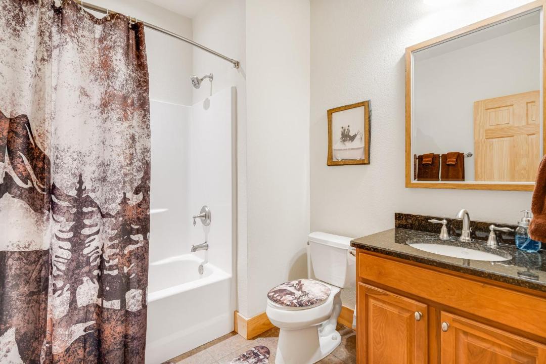Photo of Bathroom in Wolf Laurel