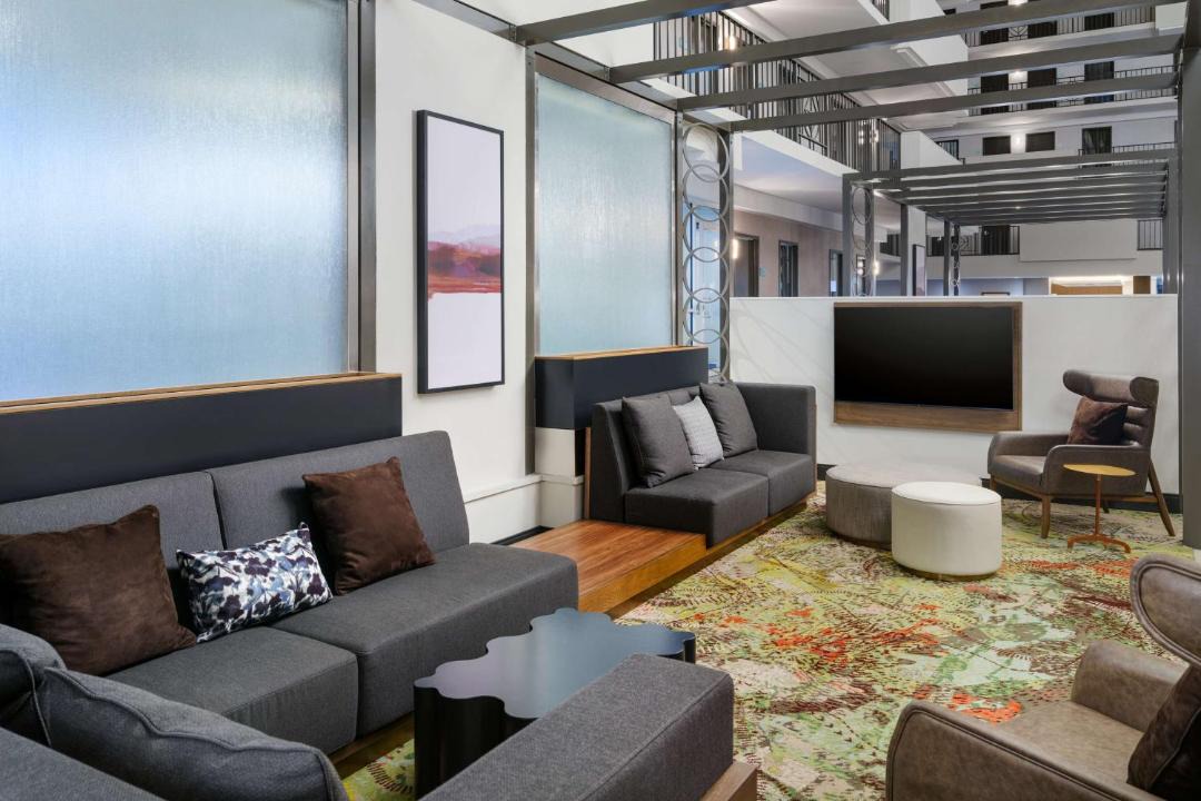 Photo of Livingroom in White Station
