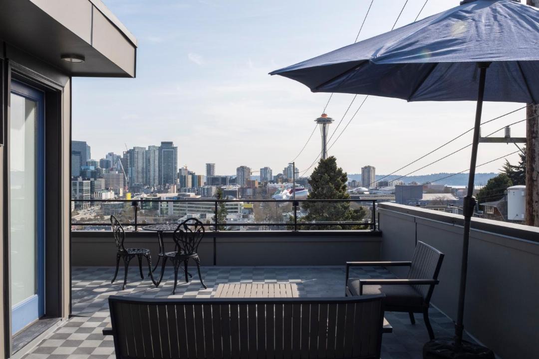 Photo of Patio Balcony in East Queen Anne