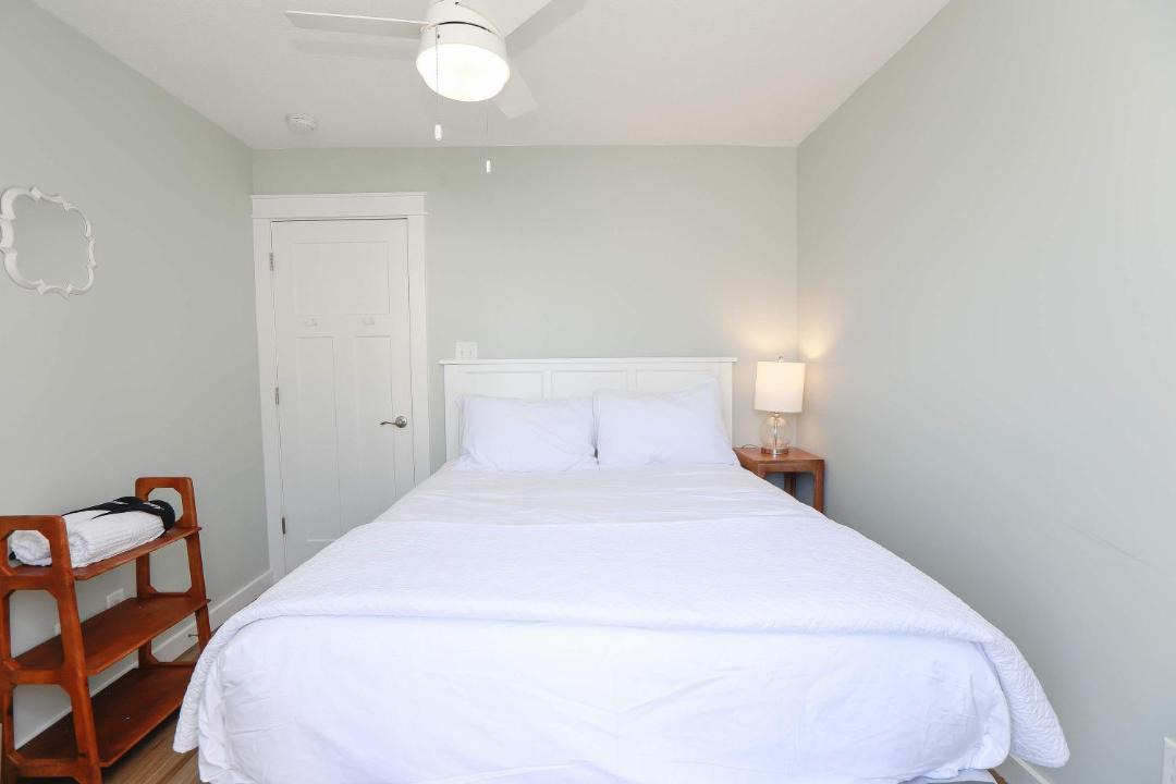 Photo of Bedroom in Chic's Beach