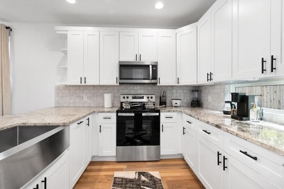 Photo of Kitchen in University Hills and Windsor Park