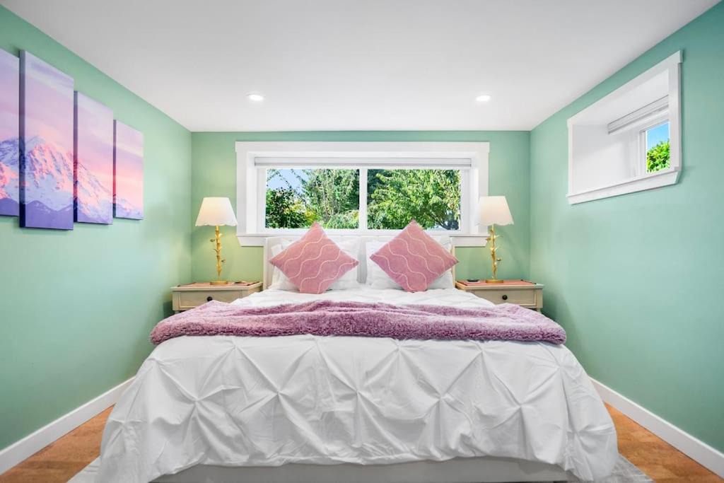 Photo of Bedroom in Fairmount Park