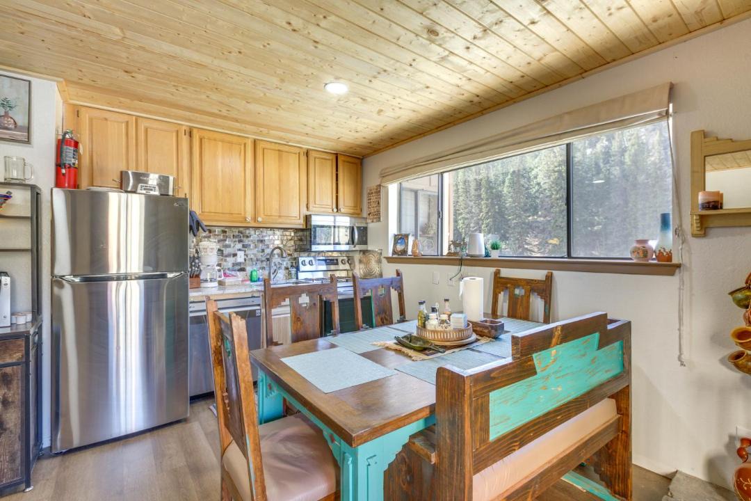 Photo of Kitchen in Red River