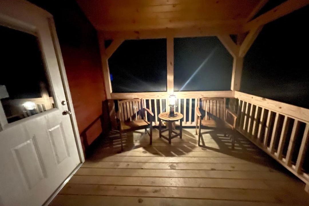 Photo of Patio Balcony in Sayner