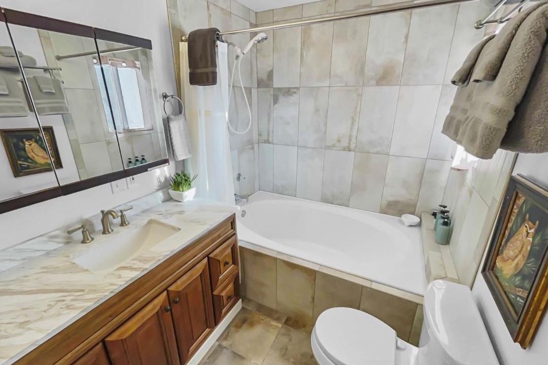 Photo of Bathroom in The Ridges