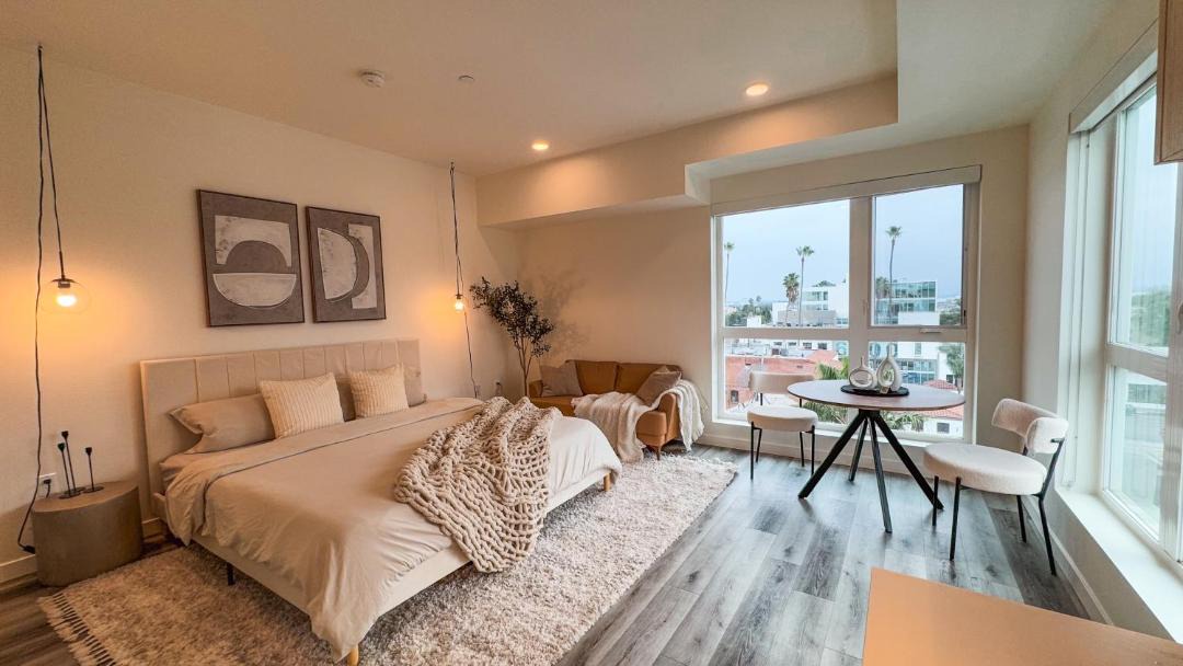 Photo of Bedroom in Hollywood