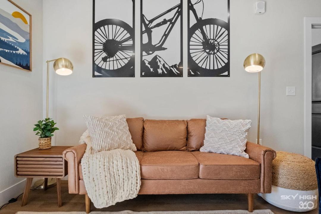 Photo of Livingroom in Rogers