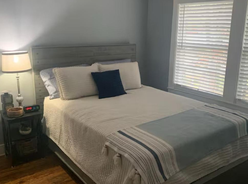 Photo of Bedroom in Knoxville