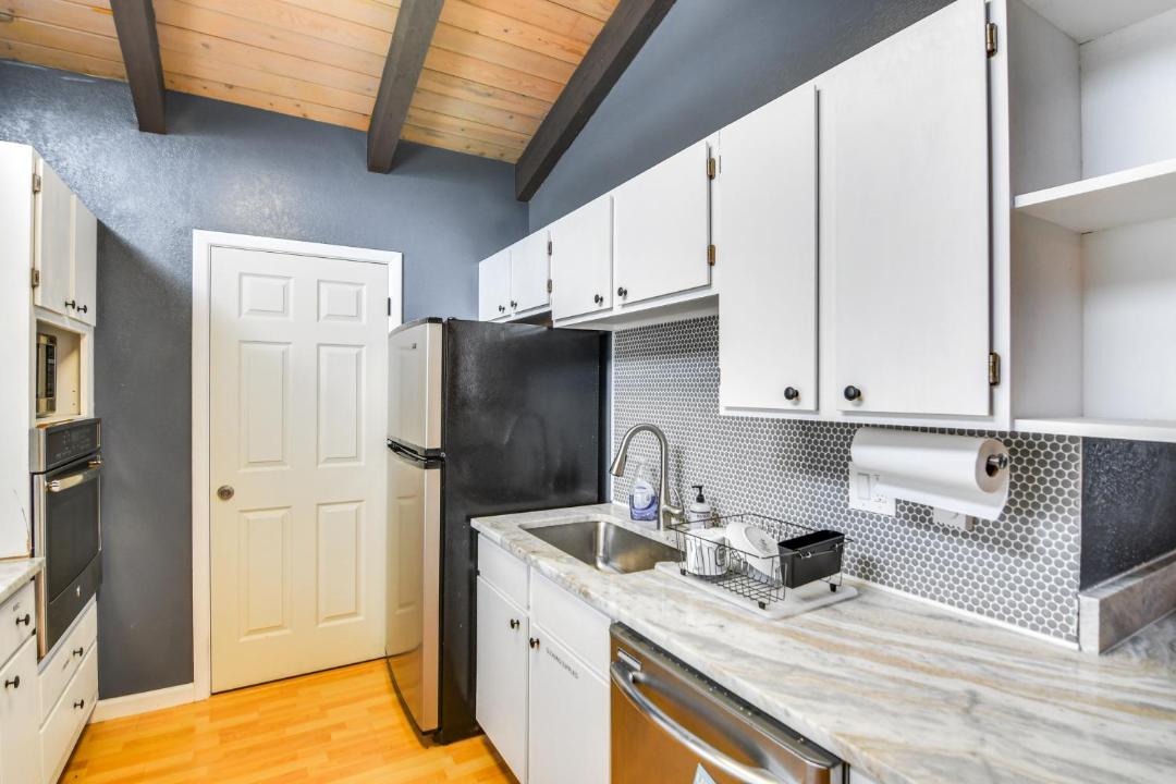 Photo of Kitchen in Evergreen Meadows