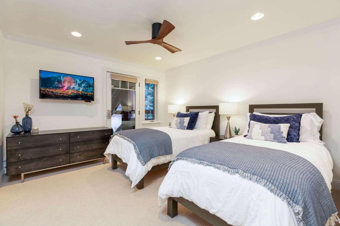 Photo of Bedroom in Aspen
