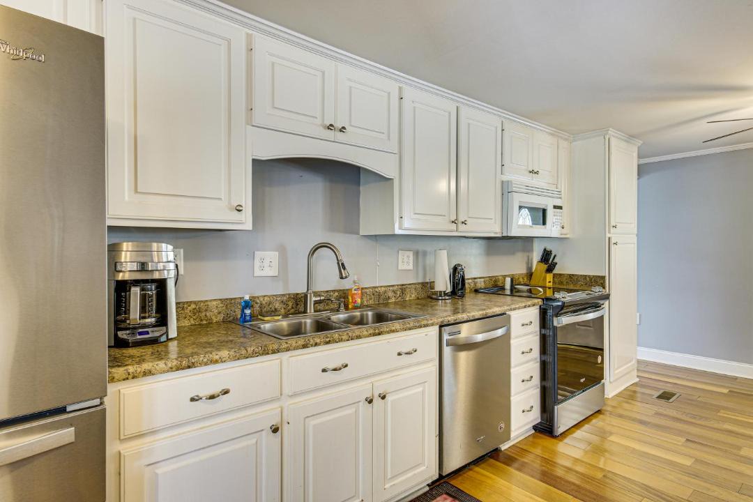 Photo of Kitchen in Hollands Landing