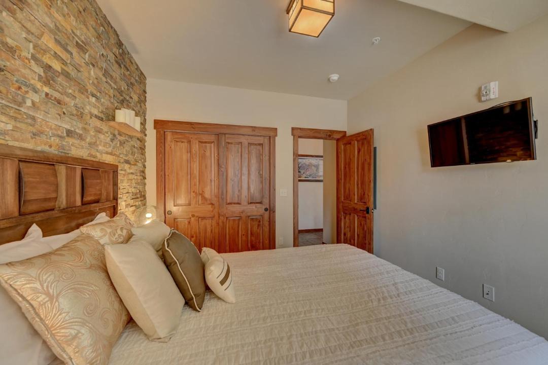 Photo of Bedroom in Fraser