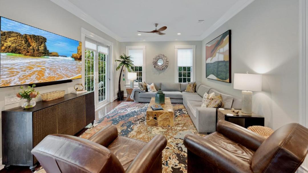 Photo of Livingroom in Bahama Village
