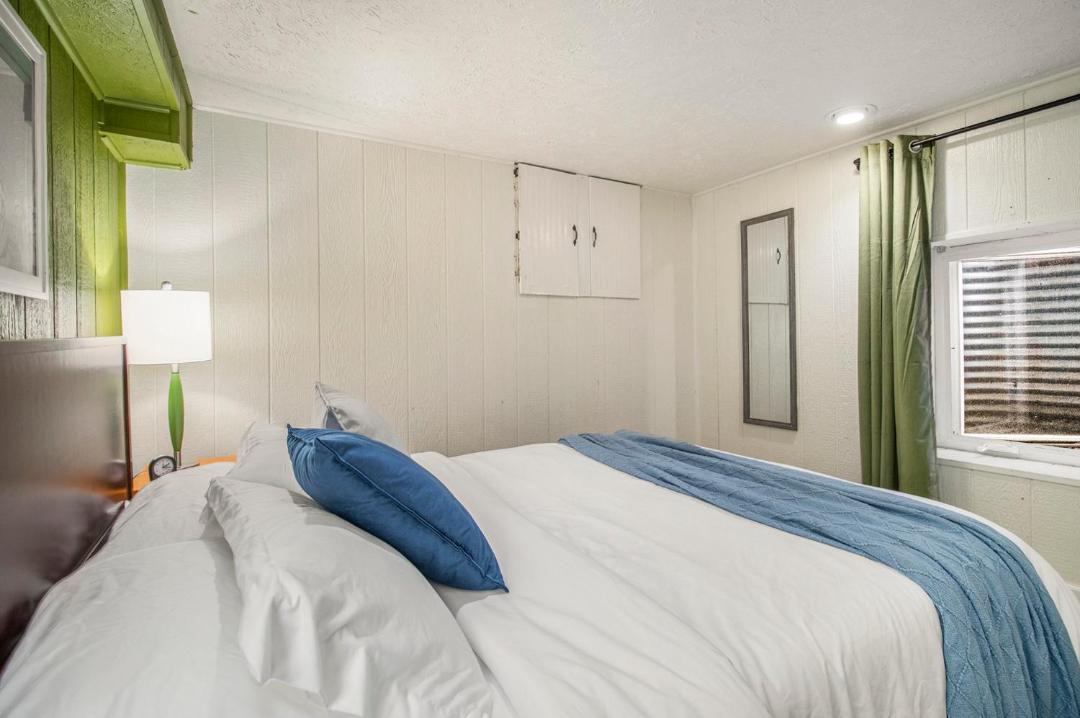 Photo of Bedroom in Northeast South Bend