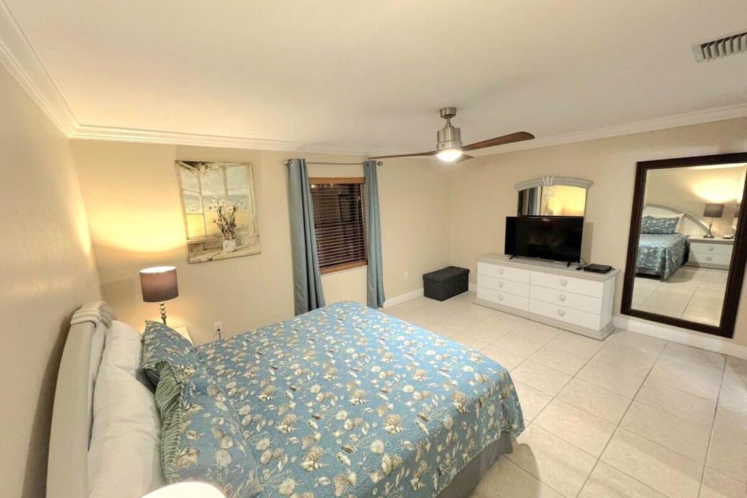 Photo of Bedroom in Central Naples