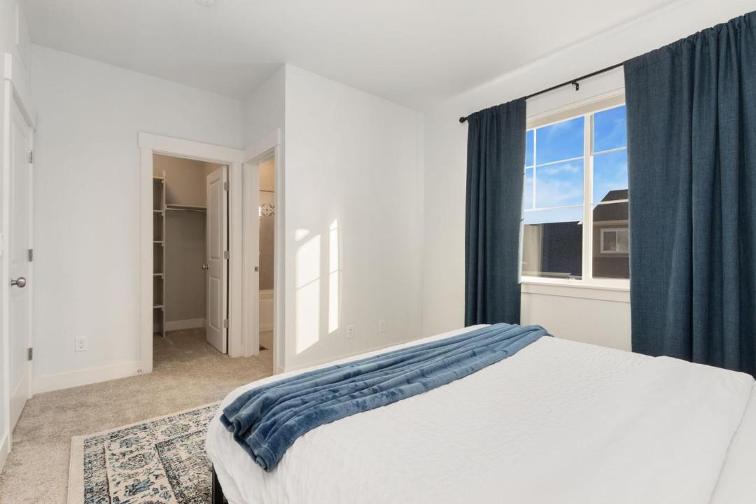 Photo of Bedroom in Centerra
