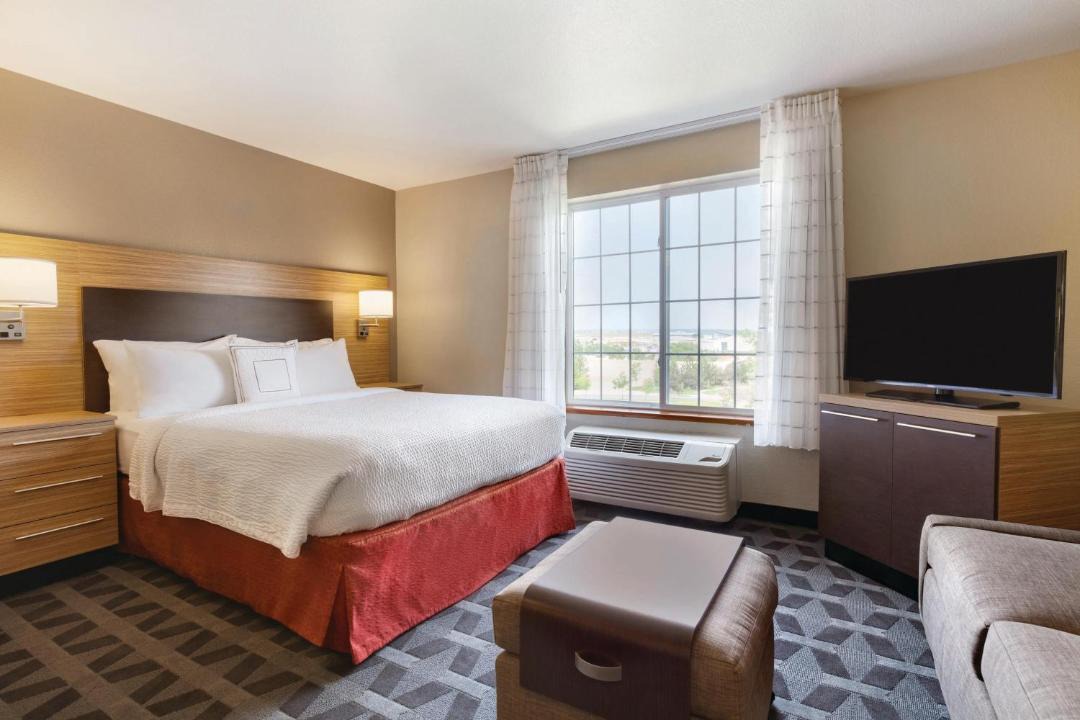 Photo of Bedroom in Broomfield