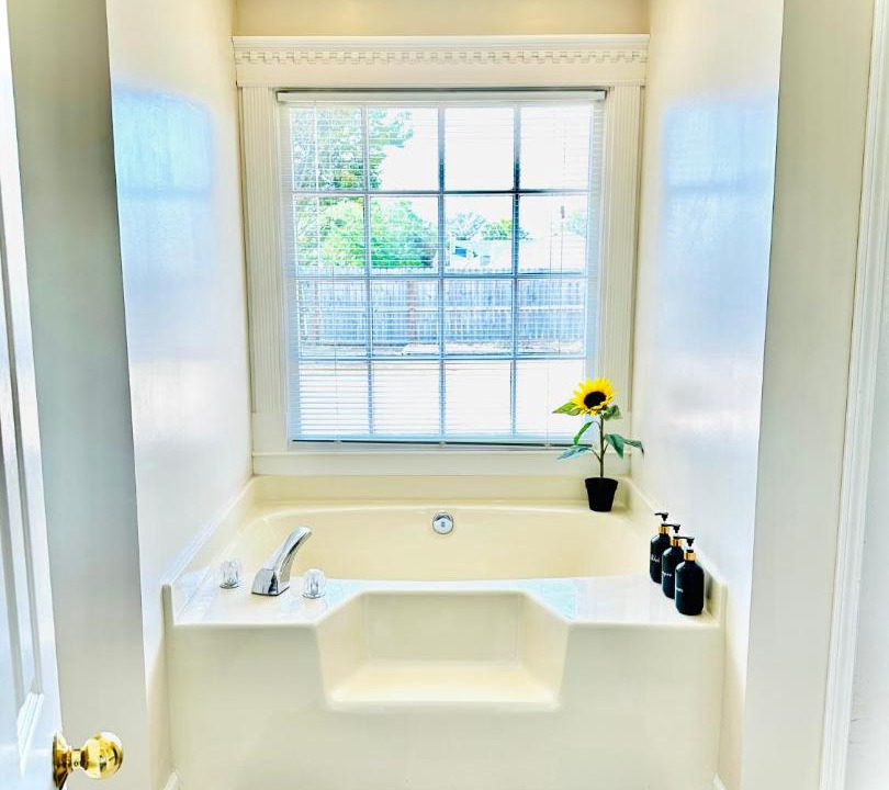 Photo of Bathroom in Gunter Afs