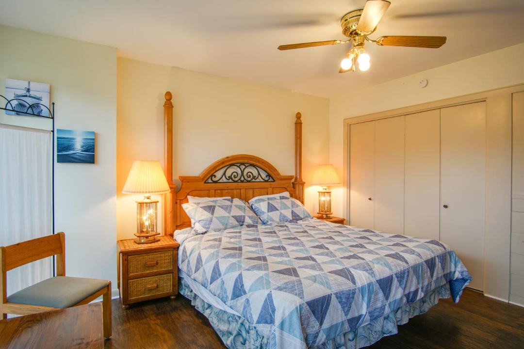 Photo of Bedroom in South Haven