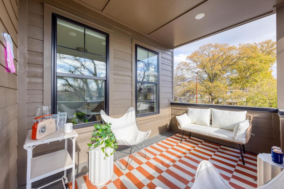 Photo of Patio Balcony in McFerrin Park