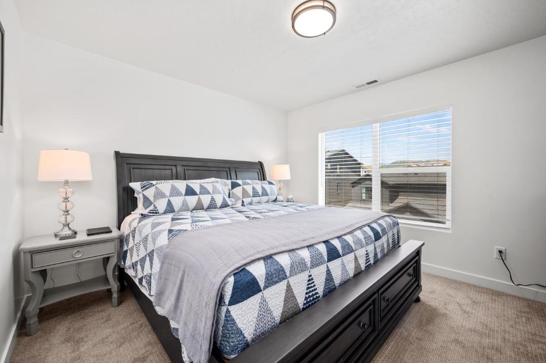Photo of Bedroom in Mountain Green