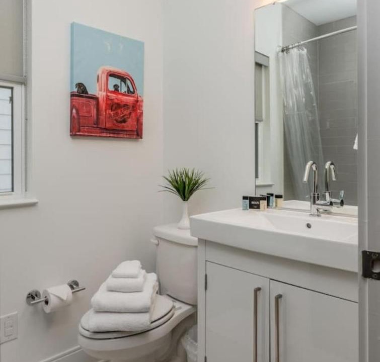 Photo of Bathroom in Edgehill