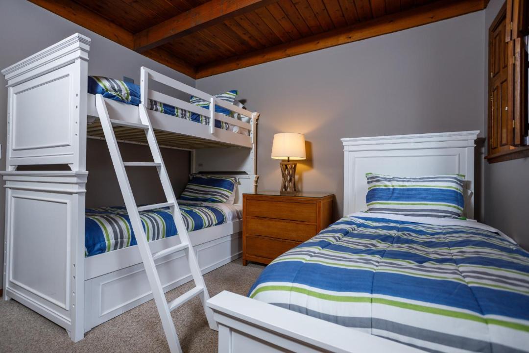 Photo of Bedroom in Idlewild