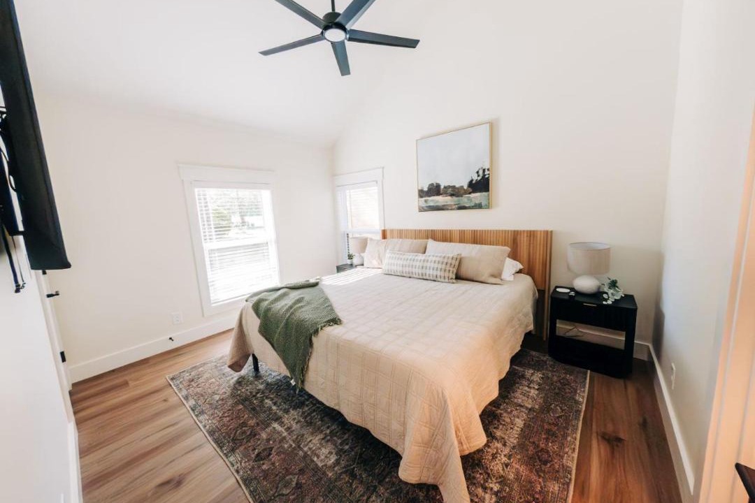 Photo of Bedroom in Townsend