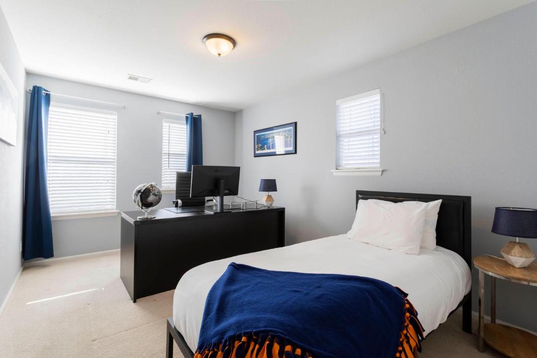 Photo of Bedroom in Stapleton