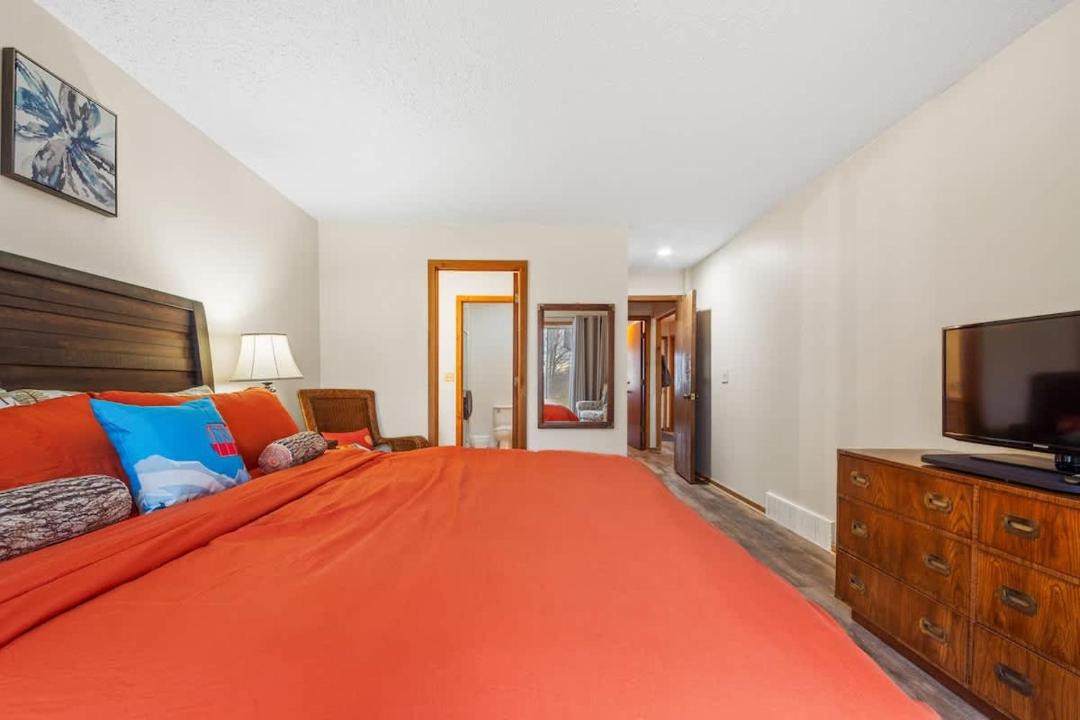 Photo of Bedroom in Bellaire