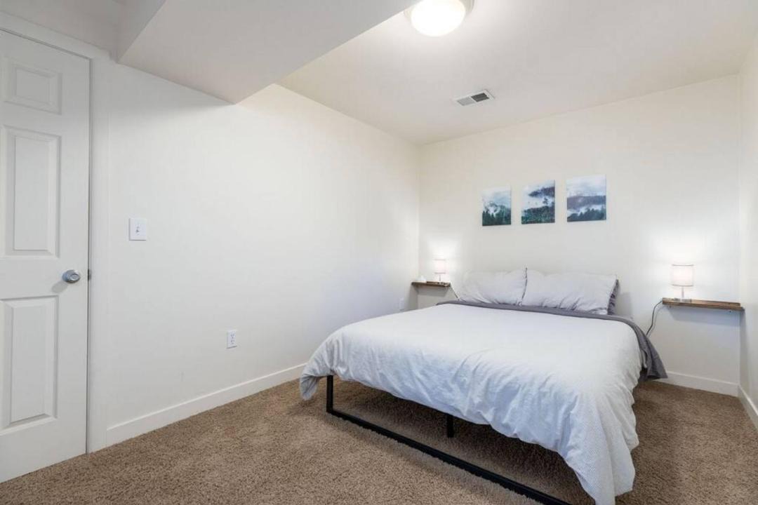 Photo of Bedroom in Cottonwood Heights