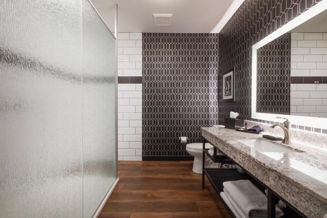 Photo of Bathroom in Parker