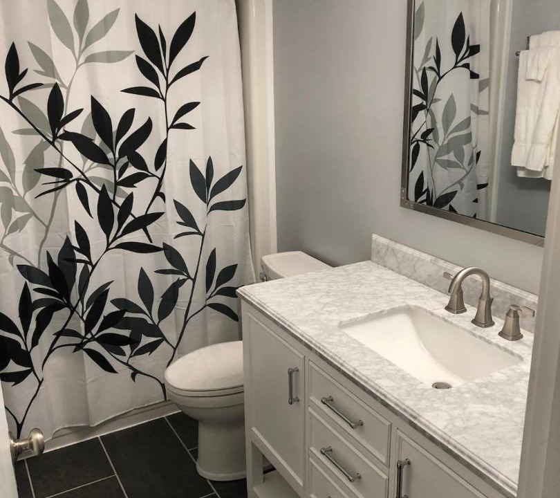 Photo of Bathroom in Snowshoe