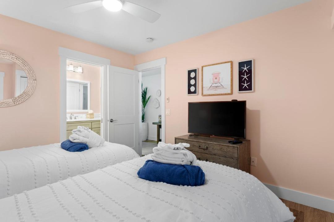 Photo of Bedroom in Lawton Woods