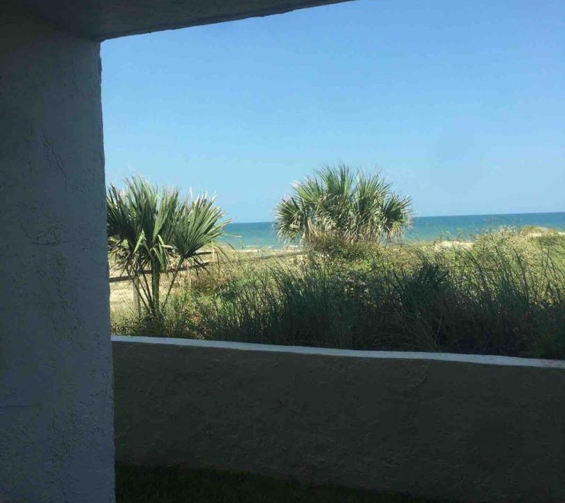 Photo of Patio Balcony in Crescent Beach
