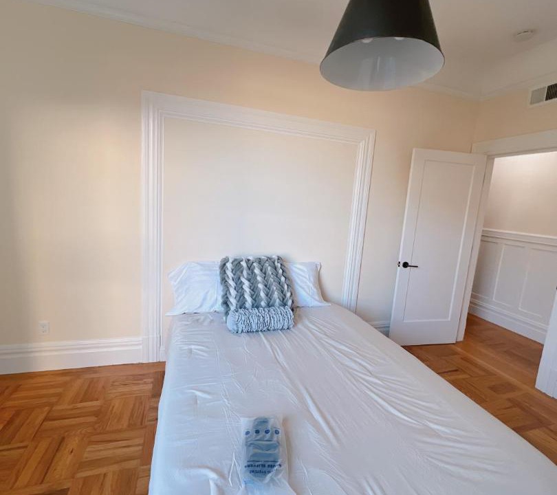 Photo of Bedroom in Russian Hill