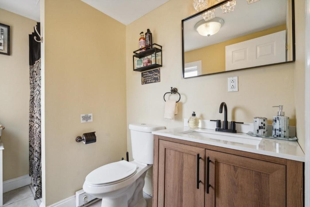 Photo of Bathroom in Hawthorne