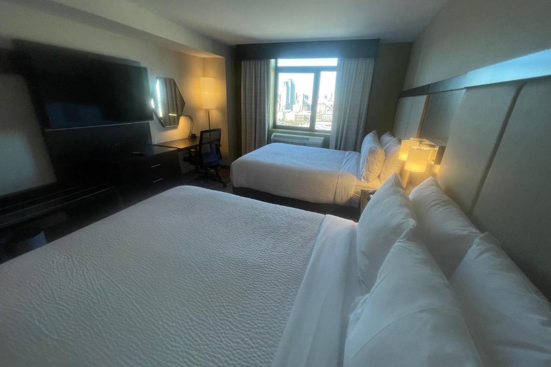 Photo of Bedroom in Hunters Point