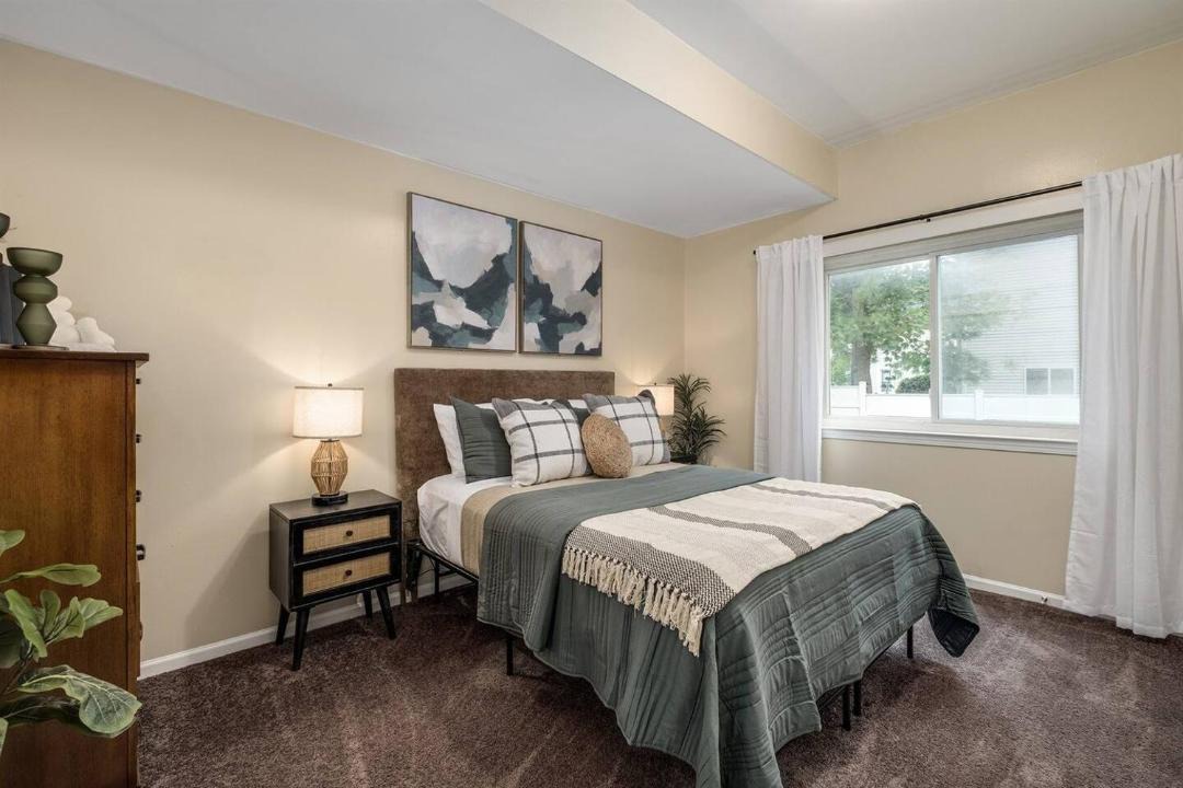 Photo of Bedroom in Ypsilanti