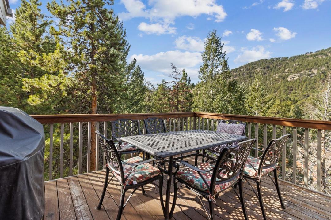 Photo of Patio Balcony in Aspen Brook