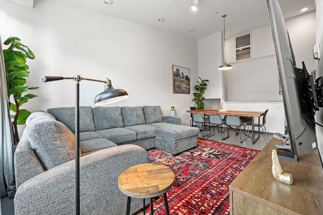 Photo of Livingroom in South End