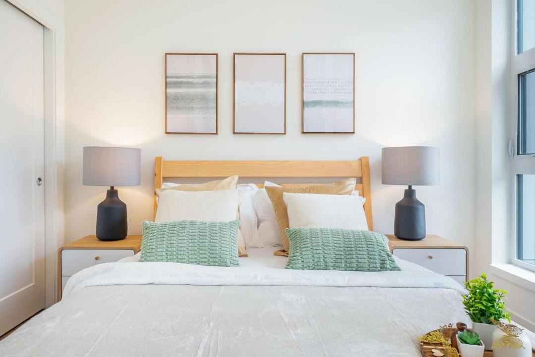 Photo of Bedroom in Broadway