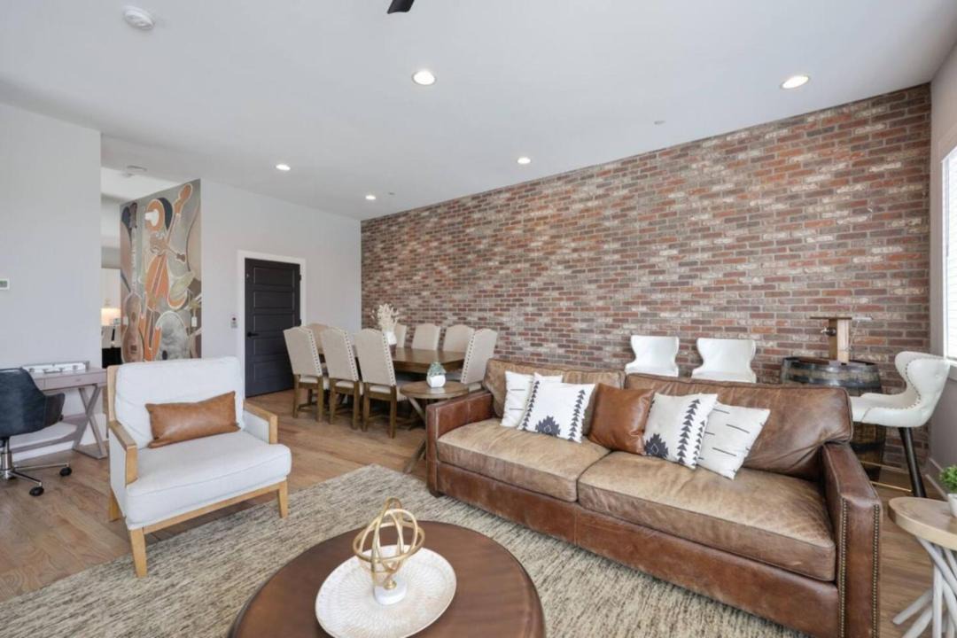 Photo of Livingroom in West End