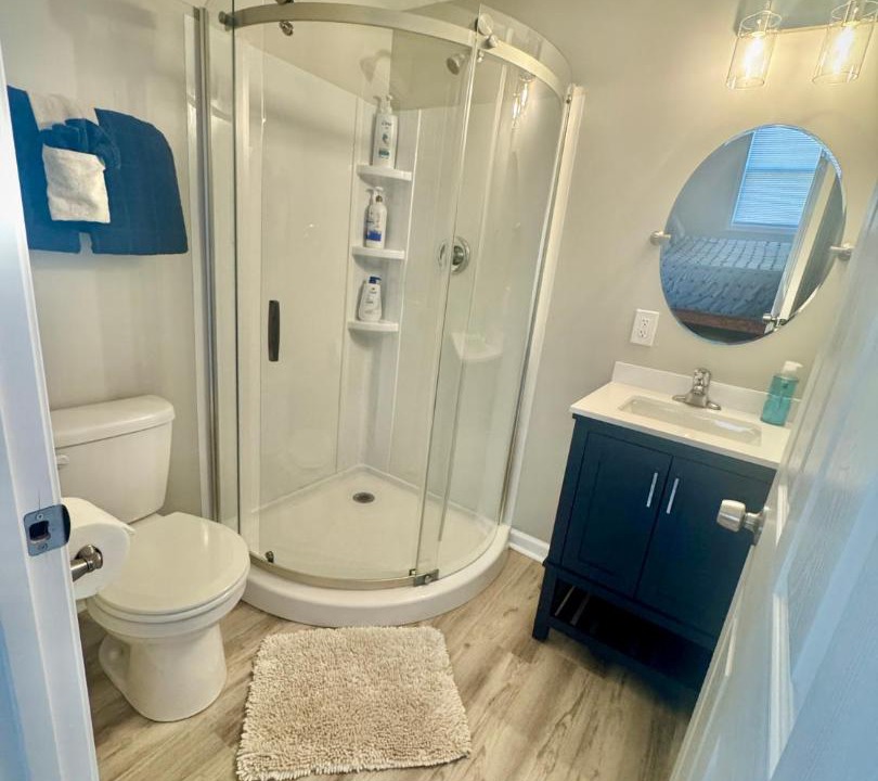 Photo of Bathroom in Edgewater