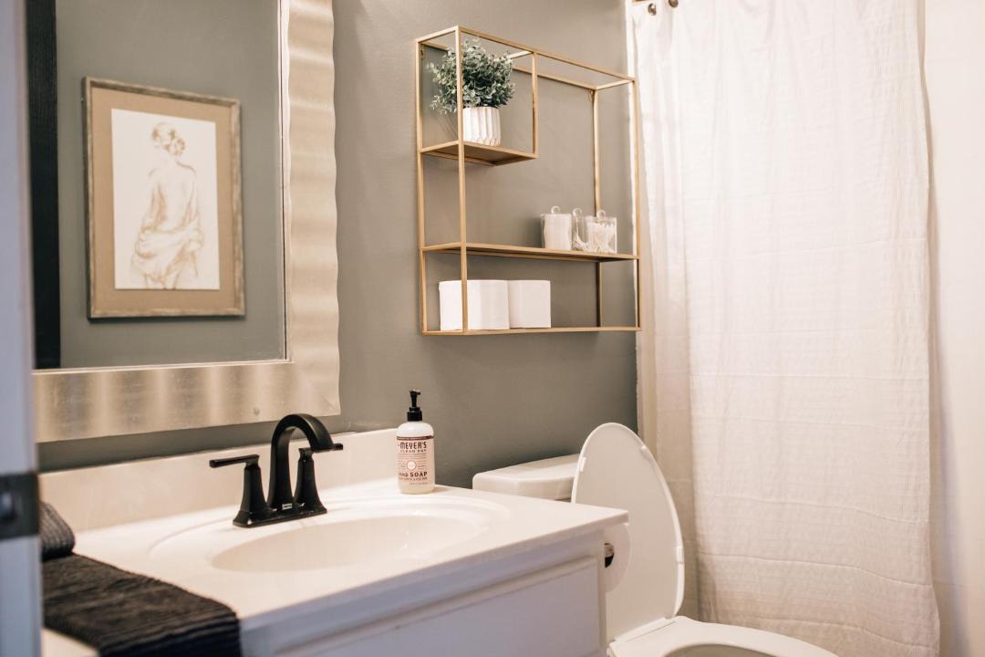 Photo of Bathroom in East Memphis