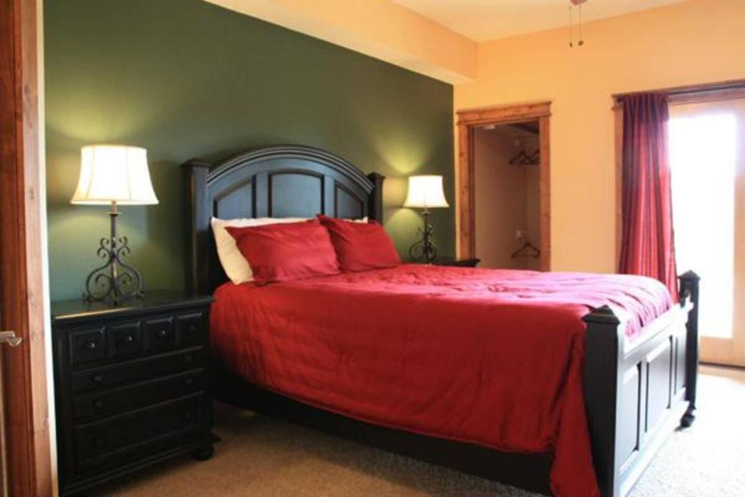 Photo of Bedroom in Pikeville