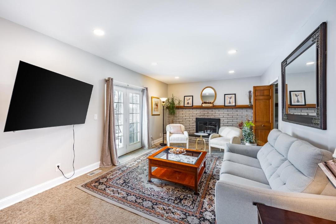Photo of Livingroom in Thurston