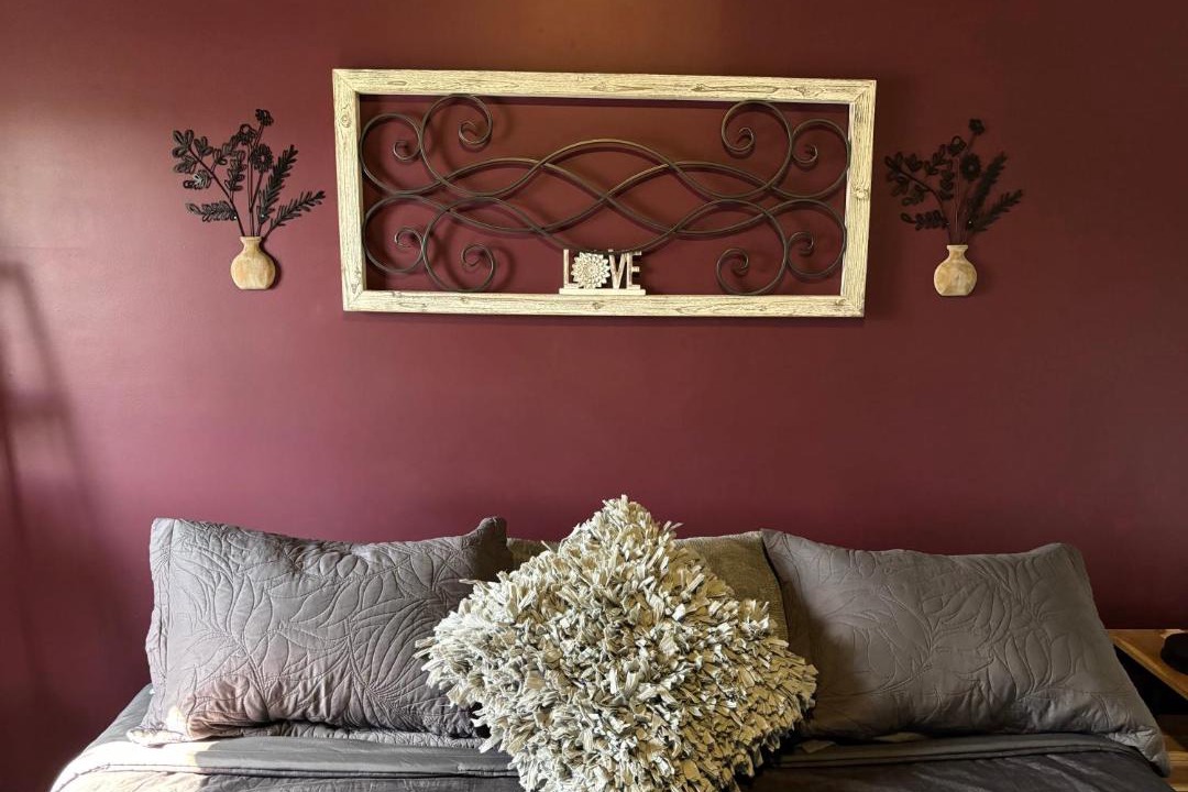Photo of Bedroom in Niles