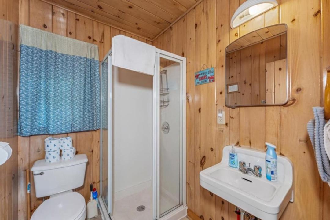 Photo of Bathroom in Phelps